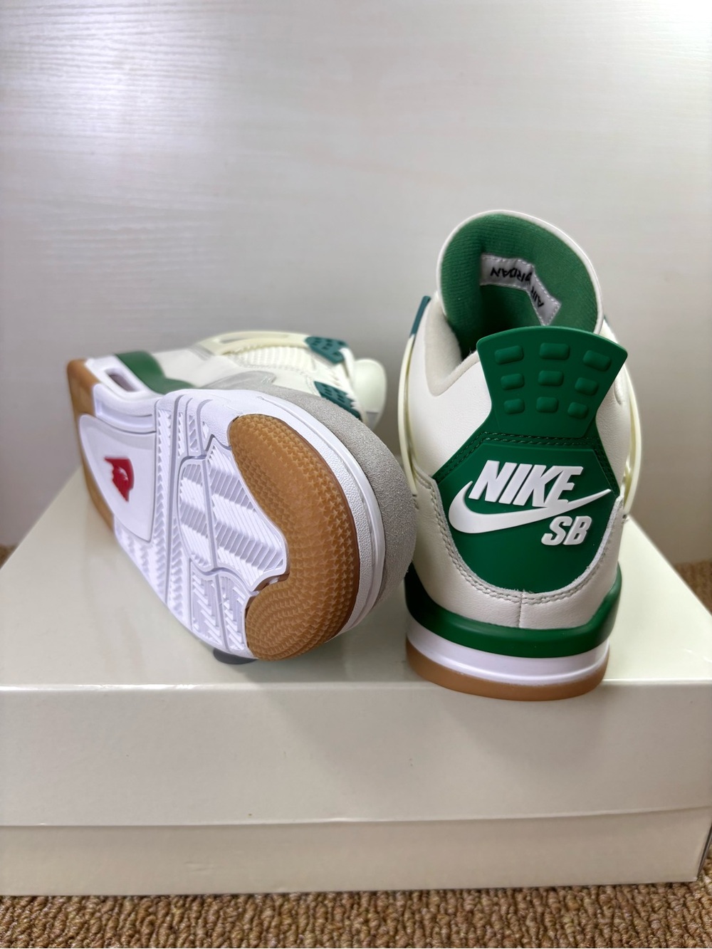 Nike SB x Air Jordan 4 Retro Pine Green -Men’s Athletic Shoes Sneakers - Picture 6 of 6